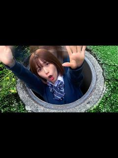 [画像][x]マンホールに落とされました・・・・・【寸劇 余白なし