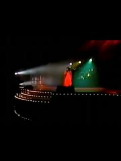 [画像][x]中森明菜VS山口百恵PART8 - ニコニコ動画 余白なし