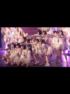 [画像][x]20240316 AKB48 柏木由紀 卒業コンサート『君と虹と太陽と/10年桜』（柏木由紀卒業コンサート 〜17年間、歩いて ... 余白なし