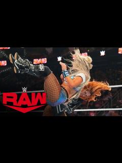 [画像][x]Becky Lynch vs. Liv Morgan: Raw highlights, March 11, 2024 - YouTube 余白なし