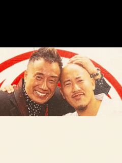 [画像][x]長渕剛(68)の長男・WATARU(36) 3歳と1歳 娘との仲睦まじい親子ショット公開 - ABEMAエンタメ - 話題のSNS (ニュース ... 余白なし