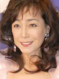 [画像][x]柏原芳恵セクシー画像5選 #柏原芳恵 #shorts #おすすめ #女優 - YouTube 余白なし