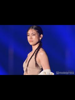 [画像][x](画像2/16) 森星、書き初めで美文字披露「達筆」「かっこいい」の声 - モデルプレス 余白なし