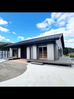 [画像][x]うちとそと、家族でまったり過ごす家｜住まいの実例集｜【高橋住研】宮城県気仙沼の新築・注文住宅・不動産情報の住宅会社 余白なし