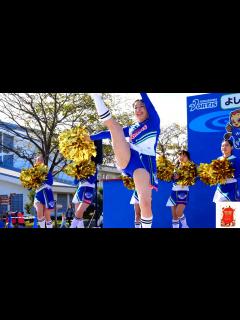 [画像][x]かわいいチアガール28 可愛い徳島ヴォルティスチアリーディング部 ハイキック開脚 チアリーダー チアリーディング チアダンス cute ... 余白なし