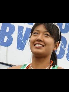 [画像][x]浅尾美和 お宝映像 セクシービキニ ビーチバレー - YouTube 余白なし