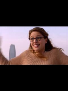 [画像][x]メリッサ・ブノワ主演 『SUPERGIRL / スーパーガール 』 ブルーレイ＆DVD 9月14日発売 - YouTube 余白なし