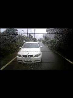 [画像][x]警察が相手にしてくれなかった あおり運転の映像【告発します】 - YouTube 余白なし