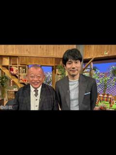 [画像][x]🔴ライブ配信 鶴瓶の家族に乾杯 松山ケンイチ7月1日＜/香川県さぬき市/お遍路めぐり/しらす/うどん店/札所/バスケ/NHK/再放送/無料 ... 余白なし