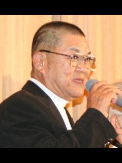 [画像][x]財津一郎の"脳手術"失敗で死去した真相...タケモトピアノのCMギャラの金額に驚きを隠せない...『連合艦隊』でも活躍した有名俳優の妻に先立た ... 余白なし