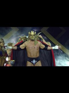 [画像][x]Triple H makes an unforgettable entrance: WrestleMania 30 | WWE 余白なし