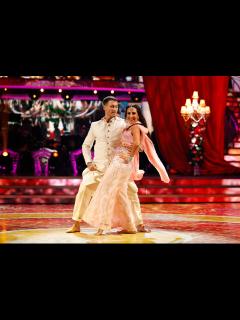 [画像][x]Strictly star pulls out of 2025 series leaving fans "utterly devastated" 余白なし