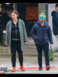[画像][x]Daniel Radcliffe, girlfriend Erin Darke welcome first baby 余白なし