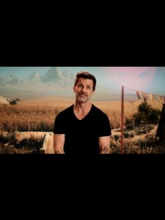 [画像][x]Zack Snyder Breaks Down the Trailer for ‘Rebel Moon’ - Netflix Tudum 余白なし