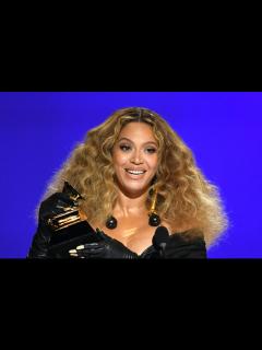 [画像][x]Beyoncé breaks record for most Grammy wins by a female artist or any singer 余白なし