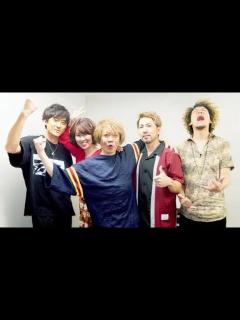 [画像][x]6年ぶり再結成のAqua Timez、CDライブでの名曲熱唱にネット沸騰「まじで青春」「ブッ刺さるよな」 - YouTube 余白なし