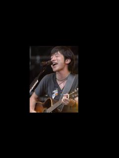 [画像][x]Mr.Children 桜井和寿について - YouTube 余白なし
