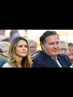 [画像][x]Chris O'Neills nya look – skillnaden på bara två år | Svensk Dam 余白なし