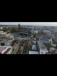 [画像][x]坂東市役所上空映像 - YouTube 余白なし