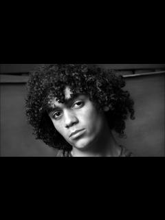 [画像][x]College Student interview-Zack - YouTube 余白なし