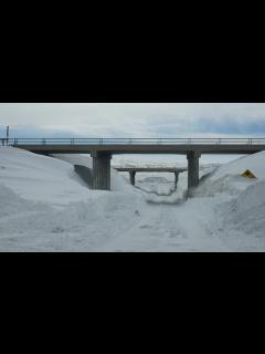 [画像][x]'Highway To Nowhere' Created By Snow - Videos from The Weather Channel 余白なし