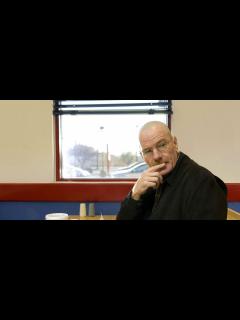 [画像][x]10 ans après la fin de Breaking Bad, Bryan Cranston fait une révélation ... 余白なし