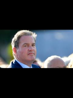 [画像][x]Chris O'Neill hårt drabbad – stoppas | Svensk Dam 余白なし