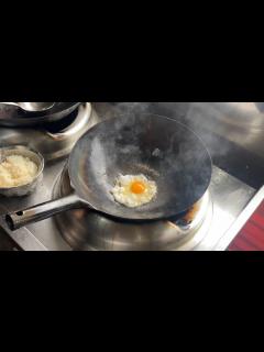 [画像][x]この作り方が最強！町中華のチャーハン！ - YouTube 余白なし