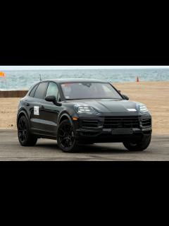 [画像][x]2024 Porsche Cayenne Prototype First Drive Review: From Many Comes One 余白なし