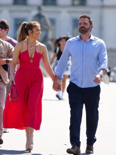 [画像][x]祝・婚約！ジェニファー・ロペスの超ゴージャスな歴代4つの婚約指輪を比較｜ハーパーズ バザー（Harper's BAZAAR）公式 余白なし