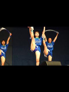 [画像][x]かわいいチアガール8 可愛い徳島ヴォルティスチアリーディング部 ハイキック開脚 チアリーダー チアリーディング チアダンス 4K cute ... 余白なし