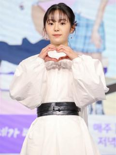 [画像][x]'네가 빠진 세계' 하선호 - 오마이포토 余白なし