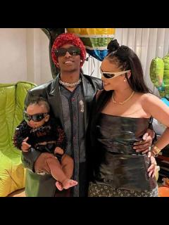 [画像][x]リアーナ、ワークアウトを邪魔するかわいい息子の動画をアップ｜ハーパーズ バザー（Harper's BAZAAR）公式 余白なし