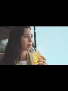[画像][x]中条あやみ キリン 午後の紅茶「涼しそうな日時計」篇 TVCM - YouTube 余白なし