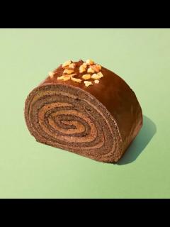[画像][x]「ファミマがチョコだらけ！」キャンペーン「濃厚ショコラロール」「たっぷりチョコホイップのキューブデニッシュ」など13種登場 [えん食べ] 余白なし