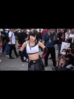 [画像][x]2024開拓動漫 猫田あしゅ的火辣Tifa現身 | 猫田あしゅがセクシーなティファに変身 | Nekota Ashu Stuns as ... 余白なし