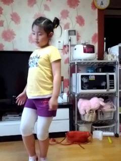 [画像][x]초딩1학년예진렛잇고 - YouTube 余白なし