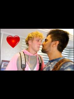 [画像][x]KISSING LOGAN PAUL !!! - YouTube 余白なし