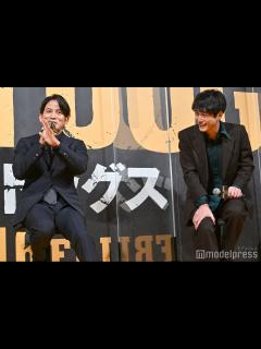 [画像][x](画像6/21) 岡田准一、過酷撮影の裏側＆特殊能力を共演者が暴露「覇気を使い始めました」＜ヘルドッグス＞ - モデルプレス 余白なし
