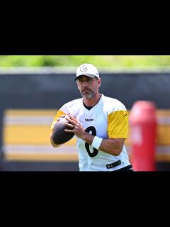[画像][x]Aaron Rodgers Reveals Exactly Why He Signed With Steelers - Newsweek 余白なし