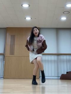 [画像][x]Candy Shop-Good Girl(2024/4/4)#댄스#댄서#댄서석류#파자마댄서#챌린지#캔디샵#사랑#소이#소람#유이나 ... 余白なし