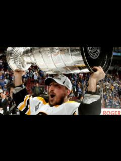 [画像][x]NHL trade deadline: Bruins send Brad Marchand to Panthers in surprise ... 余白なし