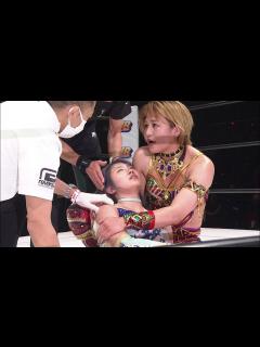 [画像][x]【スターダム】天咲光由が朱里との超新星五番勝負で衝撃失神KOによりレフェリーストップ！スリーパーで締め上げリングドクターも駆け寄る！-3.25 ... 余白なし