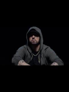 [画像][x]ずっと怒ってる、エミネムについて語るR-指定。【CreepyNuts ann0】 - YouTube 余白なし