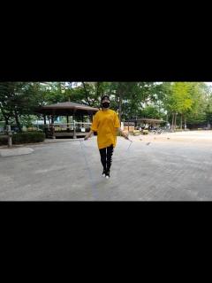 [画像][x]무선 줄넘기# 선 없는 줄넘기#다이어트 줄넘기 - YouTube 余白なし