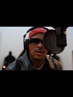[画像][x]Watch YG Perform New Single ‘Alone’ In The Studio | uDiscover 余白なし