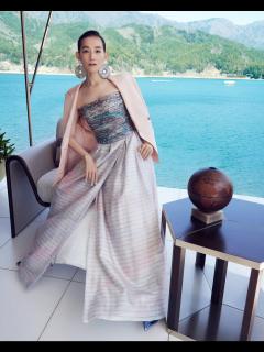 [画像][x]篠原ともえが体感する、ジョルジオ アルマーニのタイムレス・エレガンス｜ハーパーズ バザー（Harper's BAZAAR）公式 余白なし
