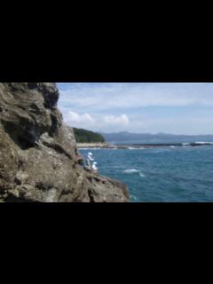[画像][x]和歌山県白浜町地磯でカゴ釣り グレ（メジナ）GET！ 釣太郎 - YouTube 余白なし