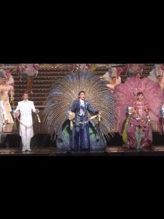 [画像][x]星組公演『1789 －バスティーユの恋人たち－』初日舞台映像（ロング） - YouTube 余白なし