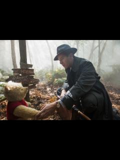 [画像][x]プーと大人になった僕 (2018)｜シネマトゥデイ 余白なし